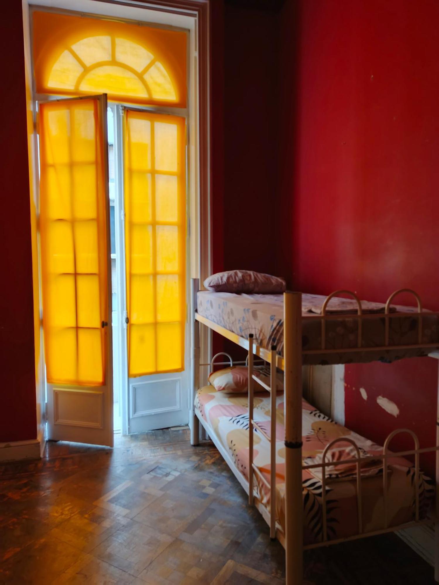 Downtown Morenas Hostel